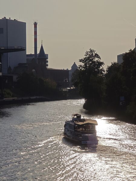 Datei:Moabit Spandauer Schifffahrtskanal.jpg