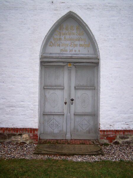 Datei:Kirche Rostocker Wulfshagen 07.jpg
