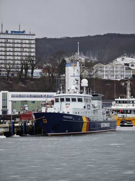 Datei:Zollkreuzer Hiddensee 01.jpg