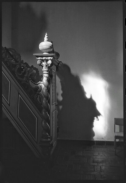 Datei:Treppe zur Kanzel in St. Marien Strausberg.jpg