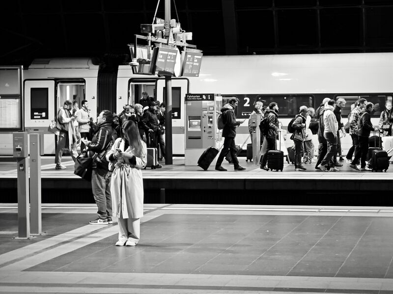 Datei:Berlin Hbf Abend.jpg