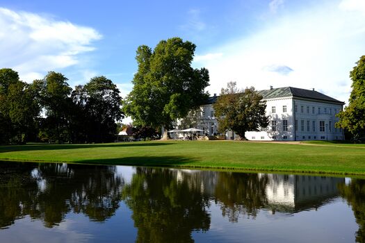 2023 Schloss Neuhardenberg.jpeg