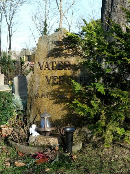 Datei:Alter Friedhof Berlin-Friedrichsfelde .jpg