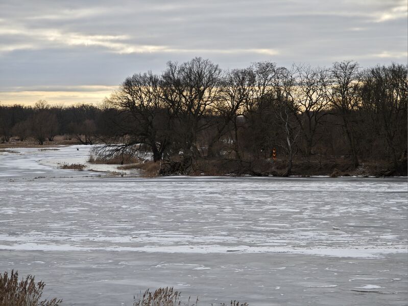 Datei:Kuestrin Oder 02.jpg